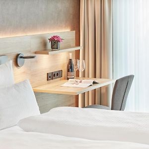 Großes Zimmer