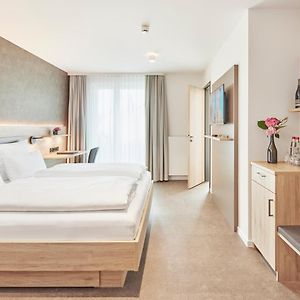Deluxe Zimmer mit Kingsize-Bett